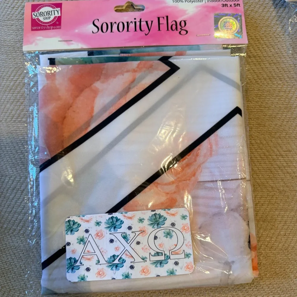 Sorority Shop Alpha Chi Omega Succulent Floral Sorority Flag Women OS Pink White